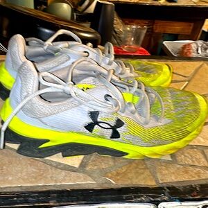 Underarmour men’s shoes